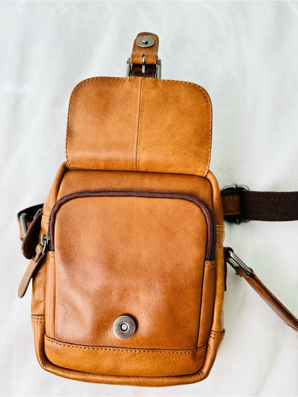 Hill Burry Leather Crossbody Bag